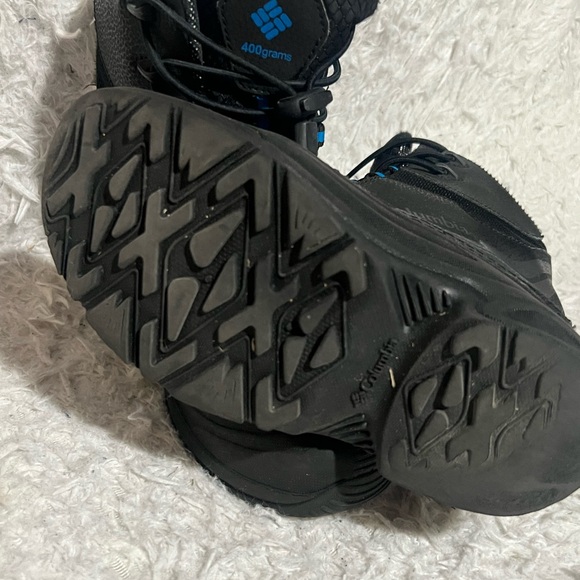 Columbia winter boots YOUTH BUGABOOT™ PLUS IV OMNI-HEAT™ - Picture 3 of 5